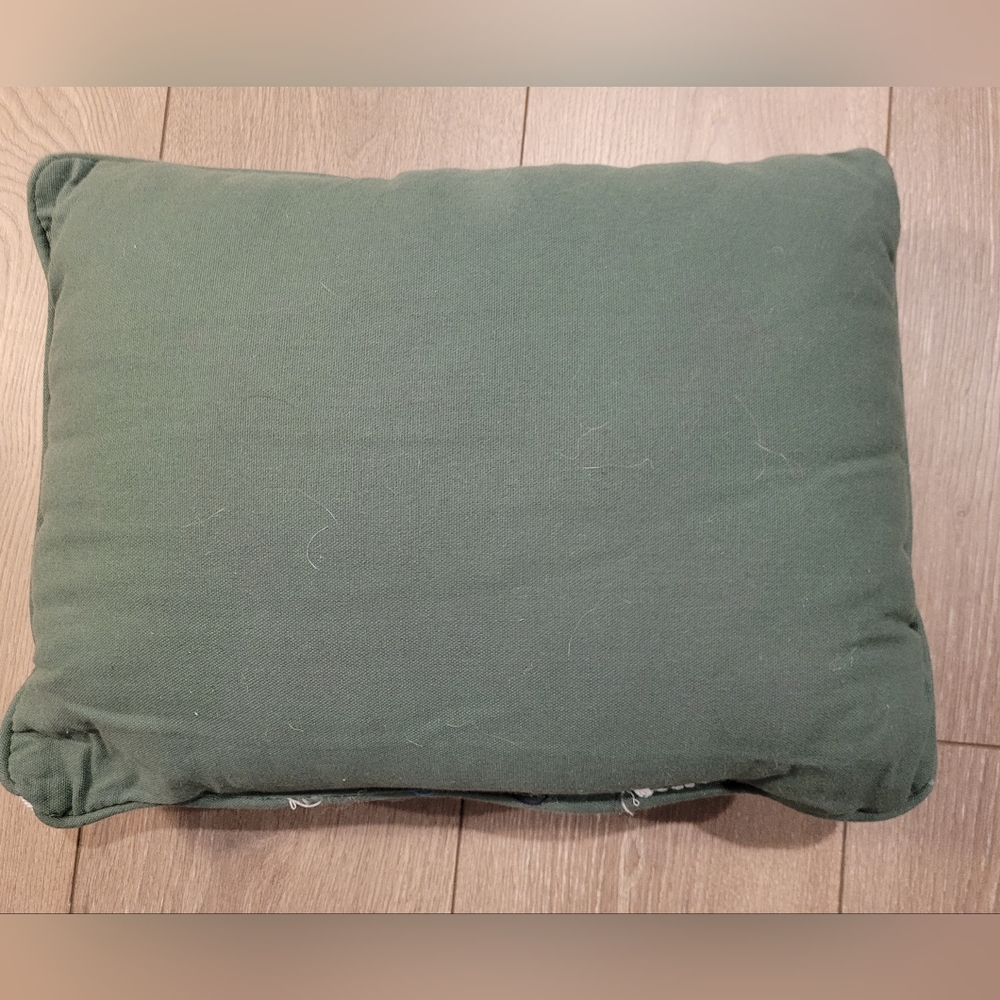 Christmas acent pillow - Picture 4 of 4